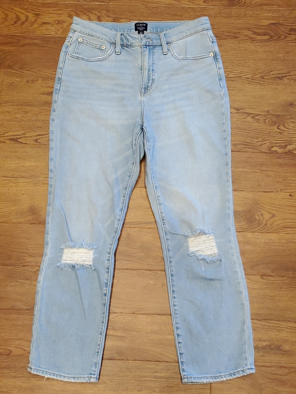 J. Crew Essential Straight Jeans Light Blue with Distressed Knees Womens 29